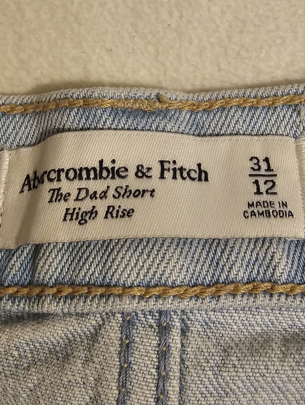 NEW! ABERCROMBIE The Dad Shorts Light Blue Raw-Hem Denim Shorts High Waist Sz 12 - Picture 2 of 14